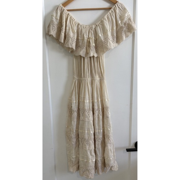 The Unbranded Brand Dresses & Skirts - Vtg 70s Mexican Wedding Dress Off Shoulder Gauze Lace Tiered Peasant Boho XS SM